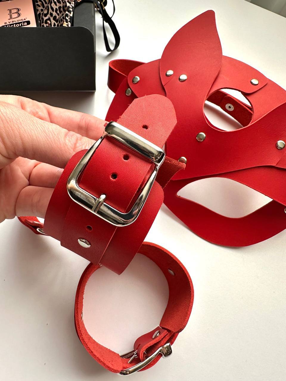 Desire Red  Bondage Set