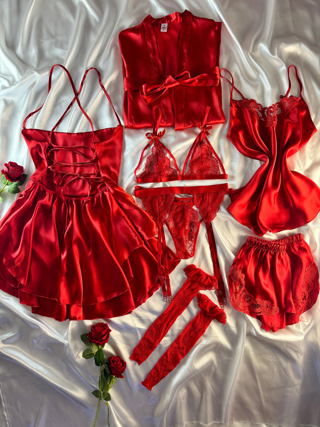 Velmira Red Diamond 11 Parça İpek Saten Dev Set (Jartiyer Hediyeli)